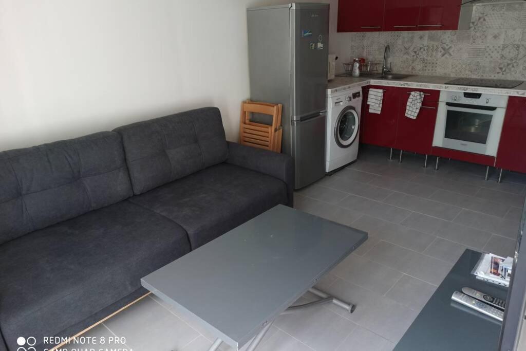 Charmante Maisonnette Aux Portes De Paris Saint-Ouen  Dış mekan fotoğraf